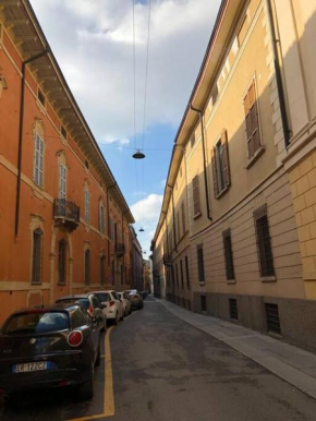 Loft Teatro Politeama - intero appartamento in centro storico con vista